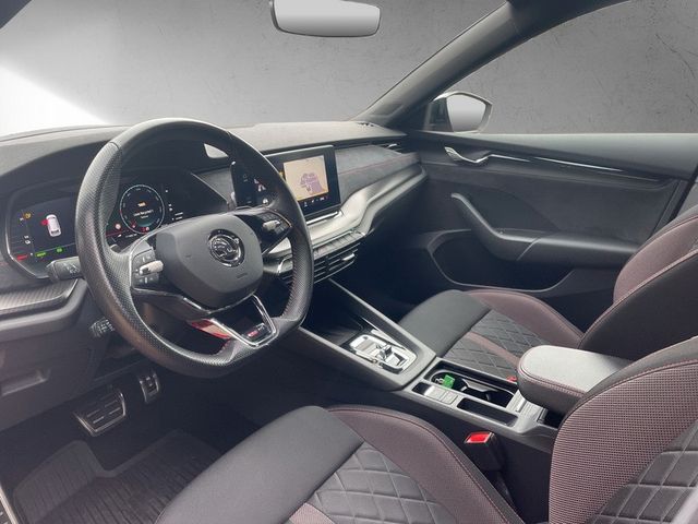 Skoda Octavia Combi 1.4 TSI iV RS First Edition *HUD*