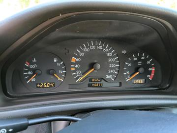 1998 Mercedes-BENZ CLK — миниатюра 13