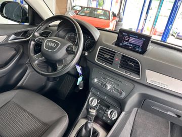 Audi Q3 - 5