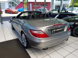 Mercedes-Benz SLK 200 ROADSTER AIRCARF NAVI SHZ PTS 6-GANG - Mercedes-Benz SLK 200 aus 2013