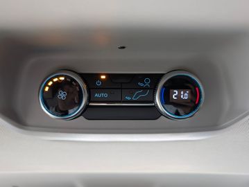 Ford Tourneo Custom 2.0 L1 Titanium X 5Jahre Gar.