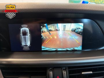 Alfa-Romeo Stelvio - 9