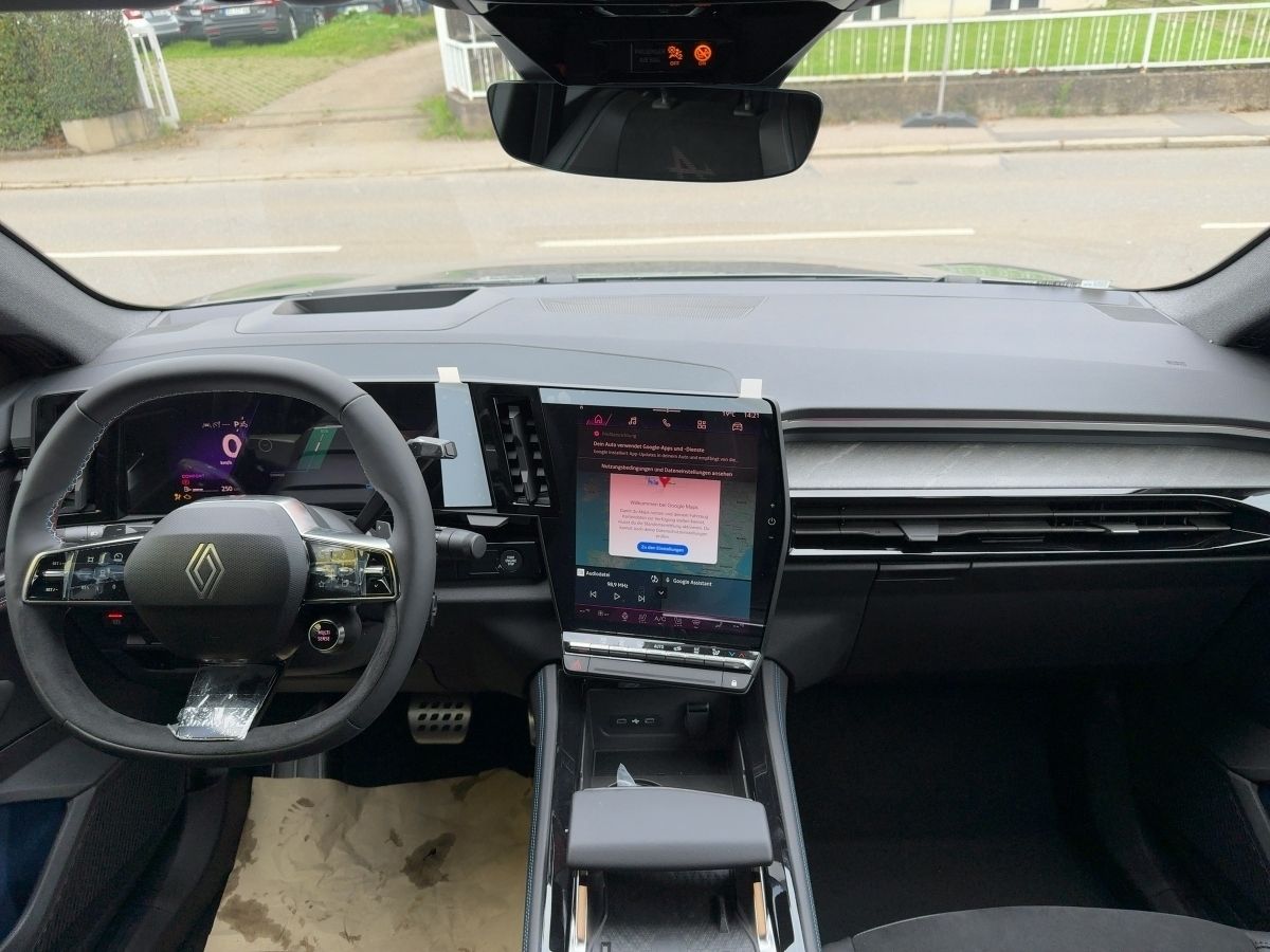 Fahrzeugabbildung Renault Rafale Esprit Alpine 200 HUD GJR