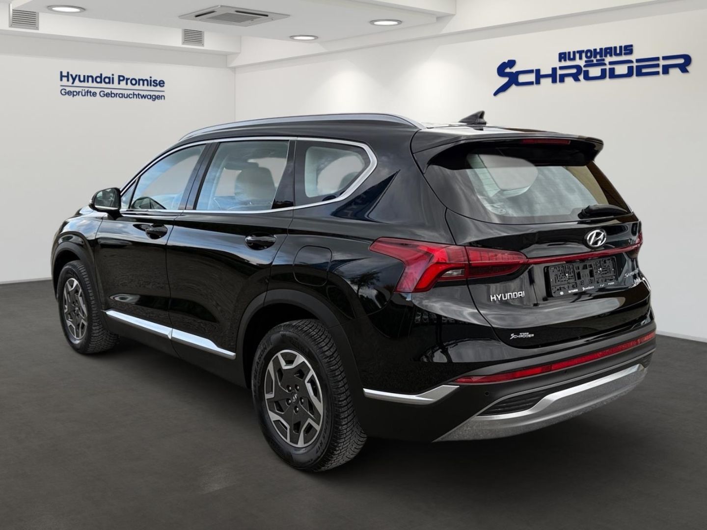 Fahrzeugabbildung Hyundai SANTA FE 1.6T 4WD Hybrid Trend  Navi Kamera LED