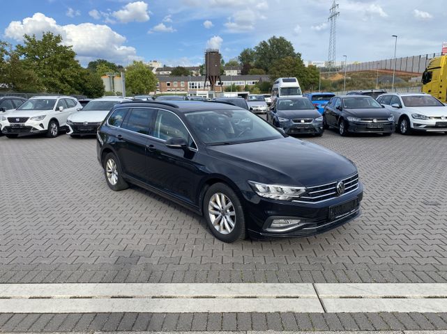 Volkswagen Passat 1.5TSI DSG Business Apps/Navi/ACC/LED/DAB