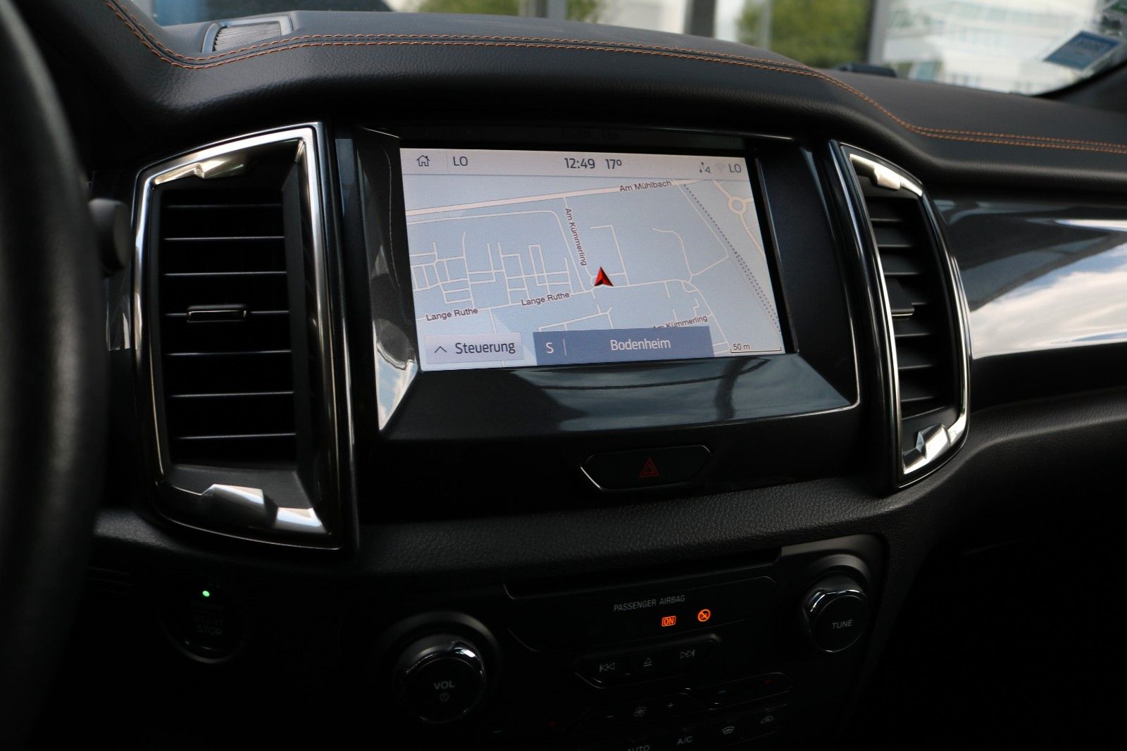 Car Image 34