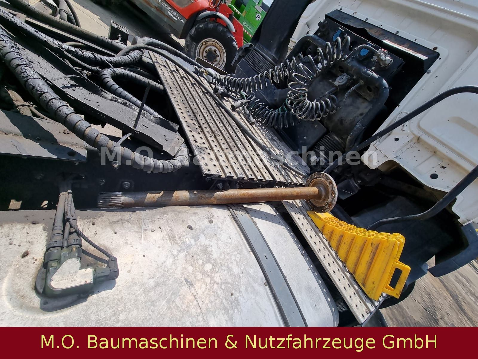 Fahrzeugabbildung MAN TGS 18.440 BLS-TS / 4x2 / AC /Unfall