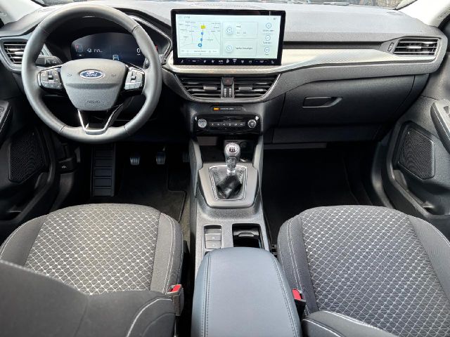 Ford Kuga 1.5 Titanium NaviWinterpaket 