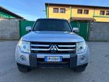 Mitsubishi Pajero 3.2 AUT. 7 POSTI GANCIO TRAINO - gebrauchte Mitsubishi Pajero aus dem Jahr 2008
