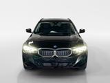 BMW 330e Touring Comfort Paket HEUP KAM NAV AHK - BMW 330 mit Hybrid-Antrieb: Head-Up Display, Kombi