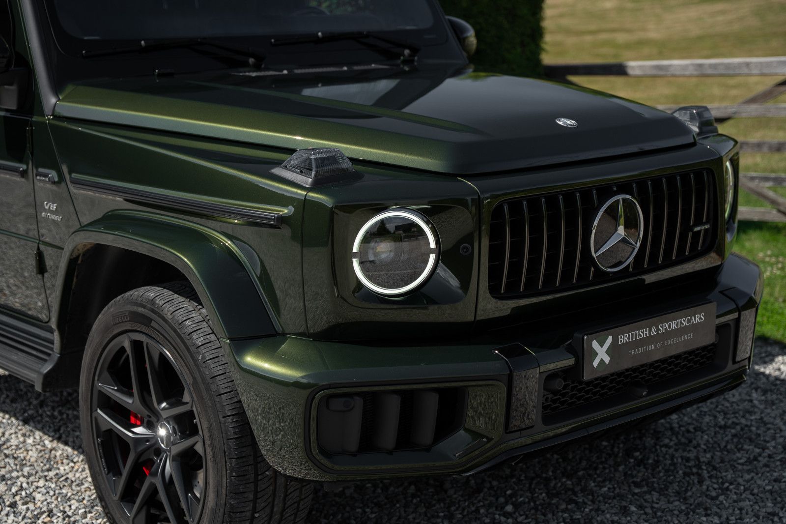Mercedes-Benz G 63 AMG Manufaktur - Green & Tan - VAT Ref. imagem 3