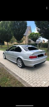 BMW 330 Coupé e46 M paket ab Werk - BMW 330 aus 2004: Coupe