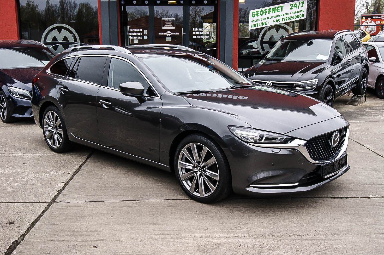 Fahrzeugabbildung Mazda 6 Kombi 22 SKYACTIV-D 184 Sports-Line LEDER BOSE