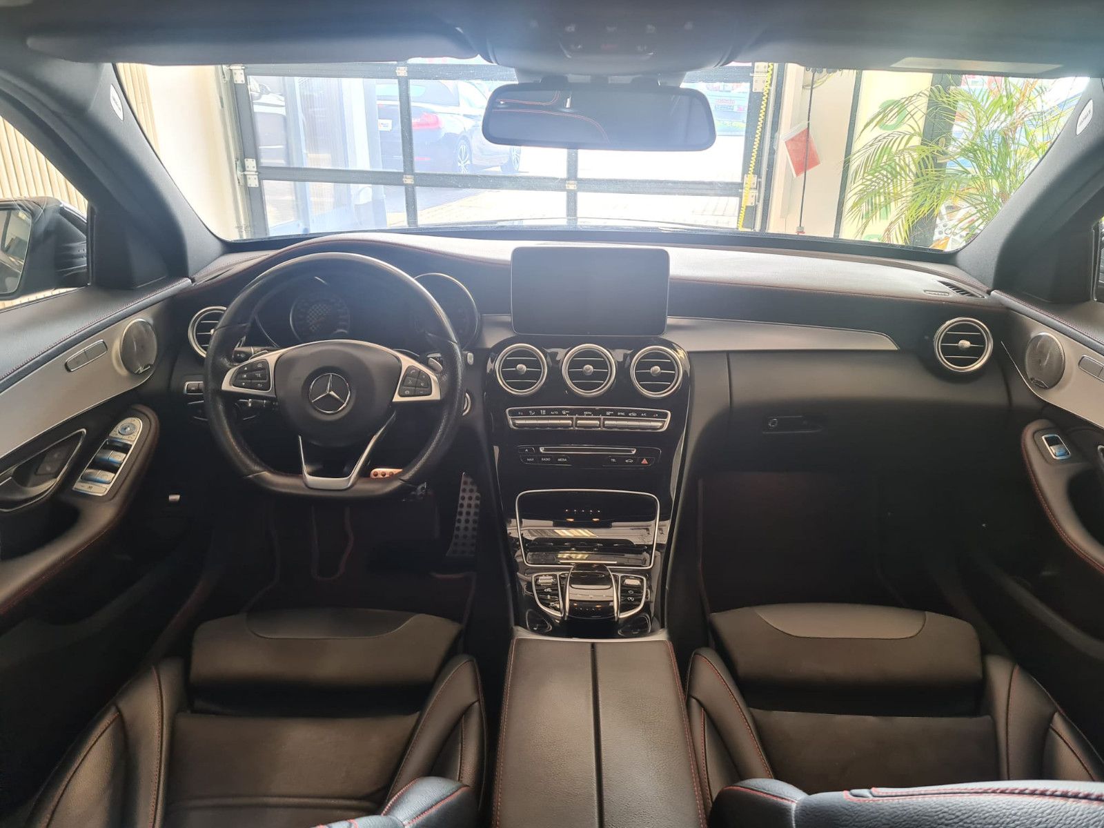 Fahrzeugabbildung Mercedes-Benz C 43 AMG T-Modell / 1. Hand / Insp n / SH bei MB