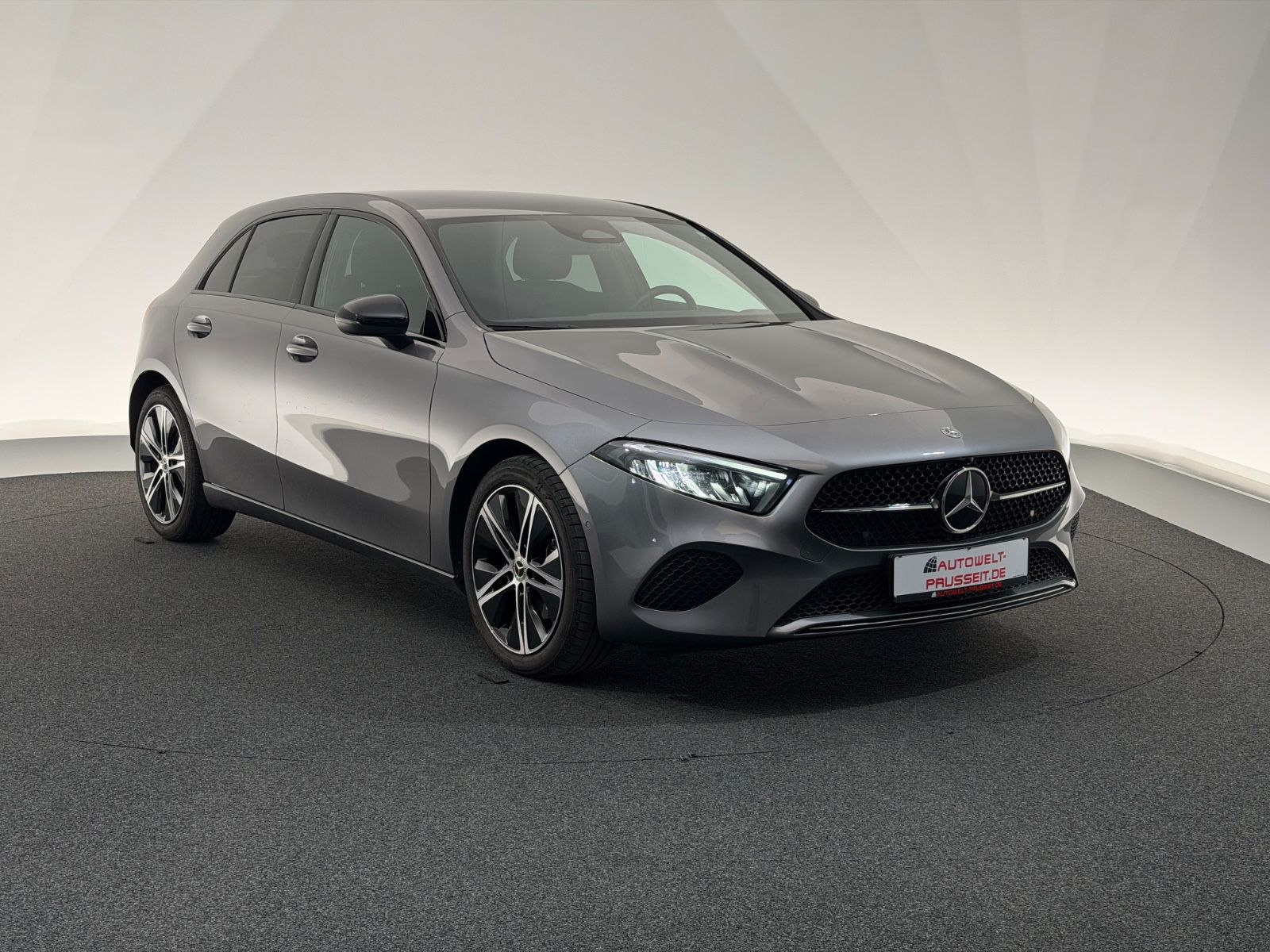 MERCEDES-BENZ A 200*PROGRESSIVE*NIGHT-LED-CARBON-R.KAM-LHZ-SHZ