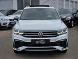Volkswagen Tiguan 2.0 TDI Allspace 4M*3x R-LINE*PANO*MATRIX - Gebrauchtwagen in Böblingen