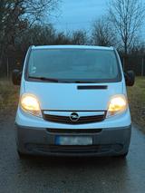 Opel Vivaro Transporter / Bus / Auto / noc... - Opel: Transporter
