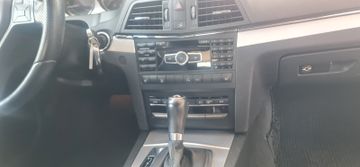 Mercedes E 220 - 11