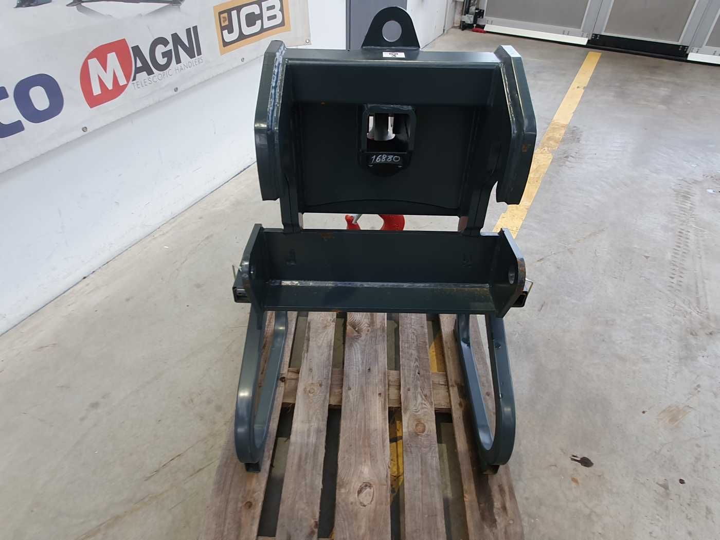Fahrzeugabbildung Andere Magni Lasthaken / H 6 I / 6 To / RTH / TH / NEU