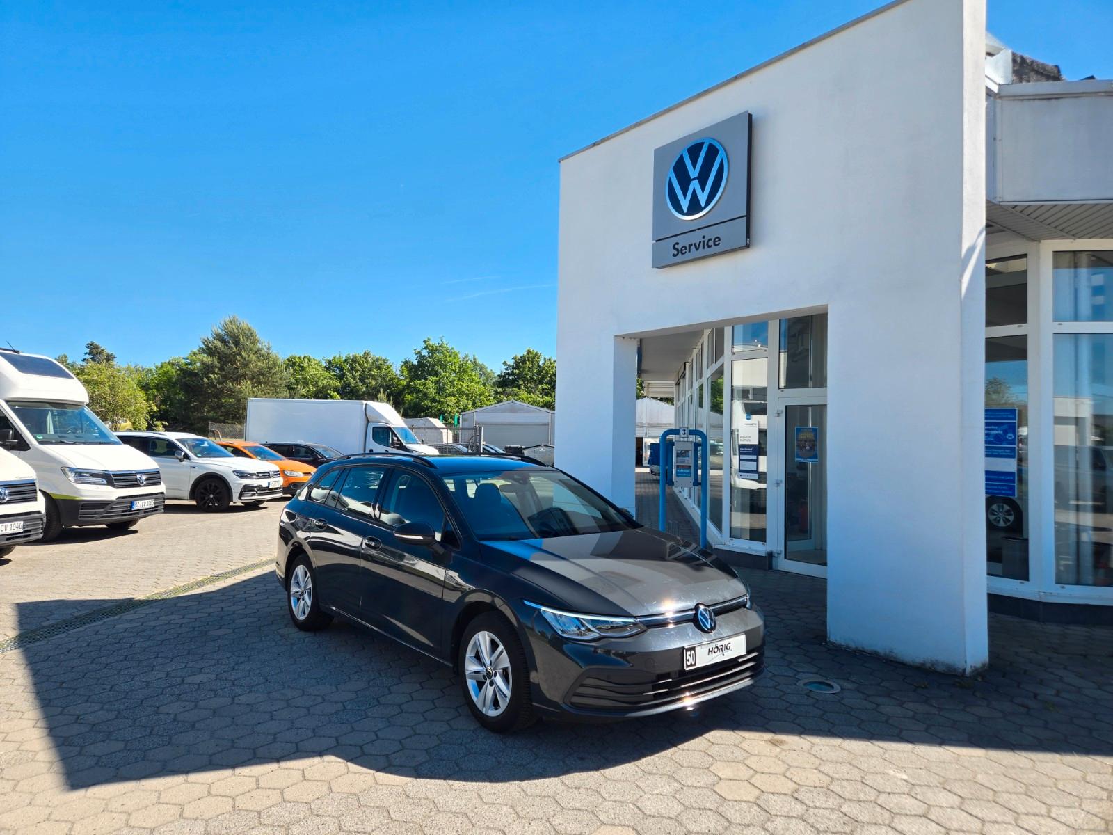 Volkswagen Golf VIII Variant Life eTSI DSG Navi AHK