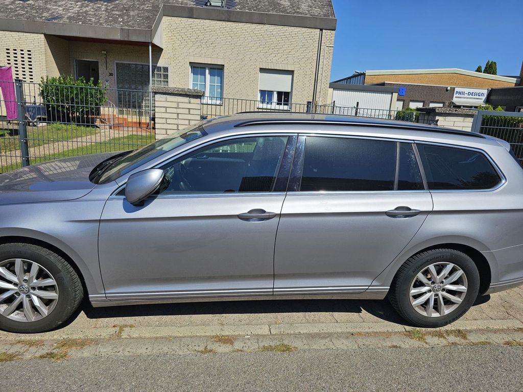 Image of Volkswagen Passat Variant