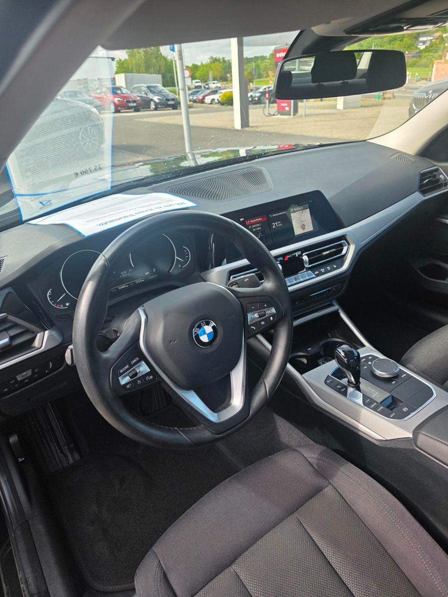BMW 320i Lim (G20) Aut/Advantage/KFZG/DA/LC+) foto 8