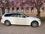 BMW 330d xDrive Touring - - gebrauchte BMW 330 aus dem Jahr 2009
