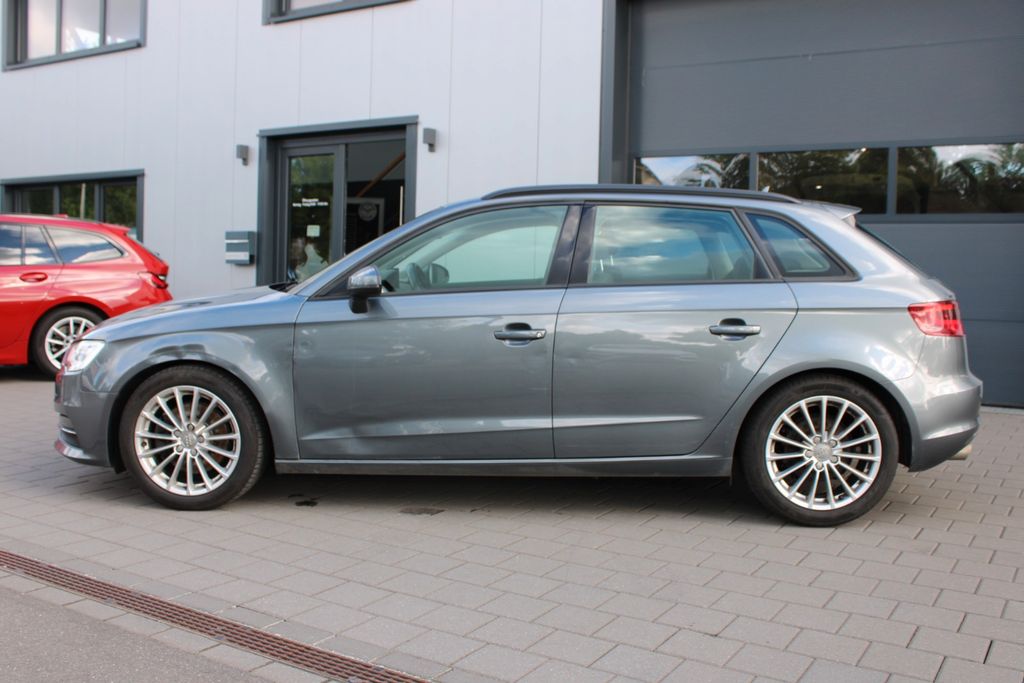 AUDI A3 Sportback ambition NAVI SHZ KLIMA ALU