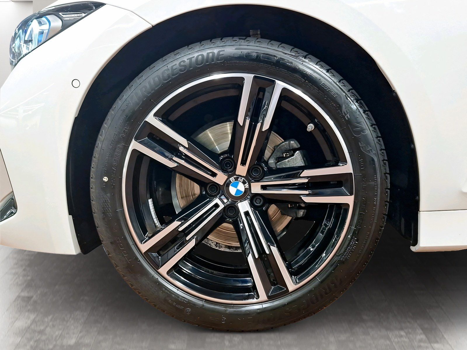 BMW 320 - Bild 9