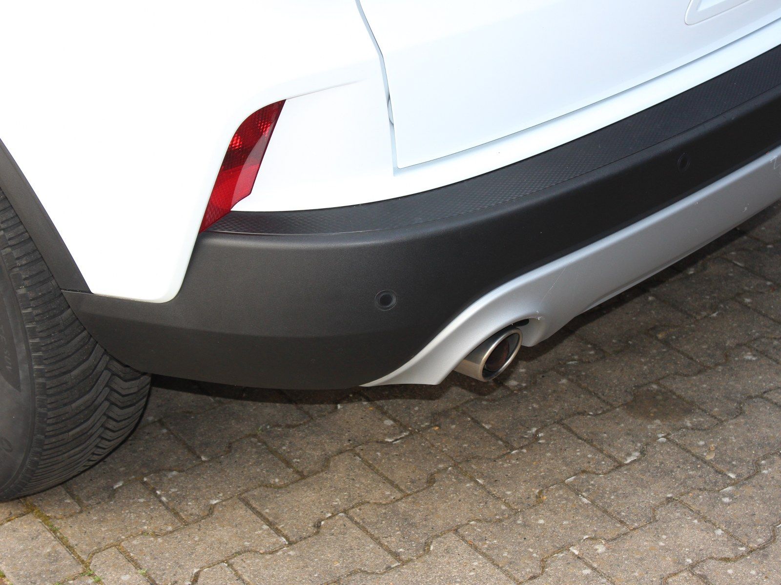 Fahrzeugabbildung Ford Kuga Plug-In Hybrid Cool & Connect 2,5 Duratec