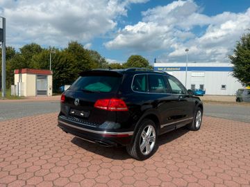 Volkswagen Touareg - 9