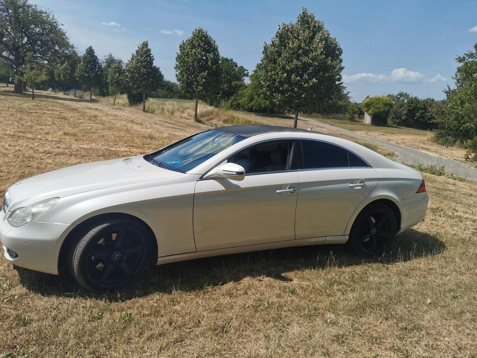 Mercedes-Benz CLS 300 -facelift top zustand 