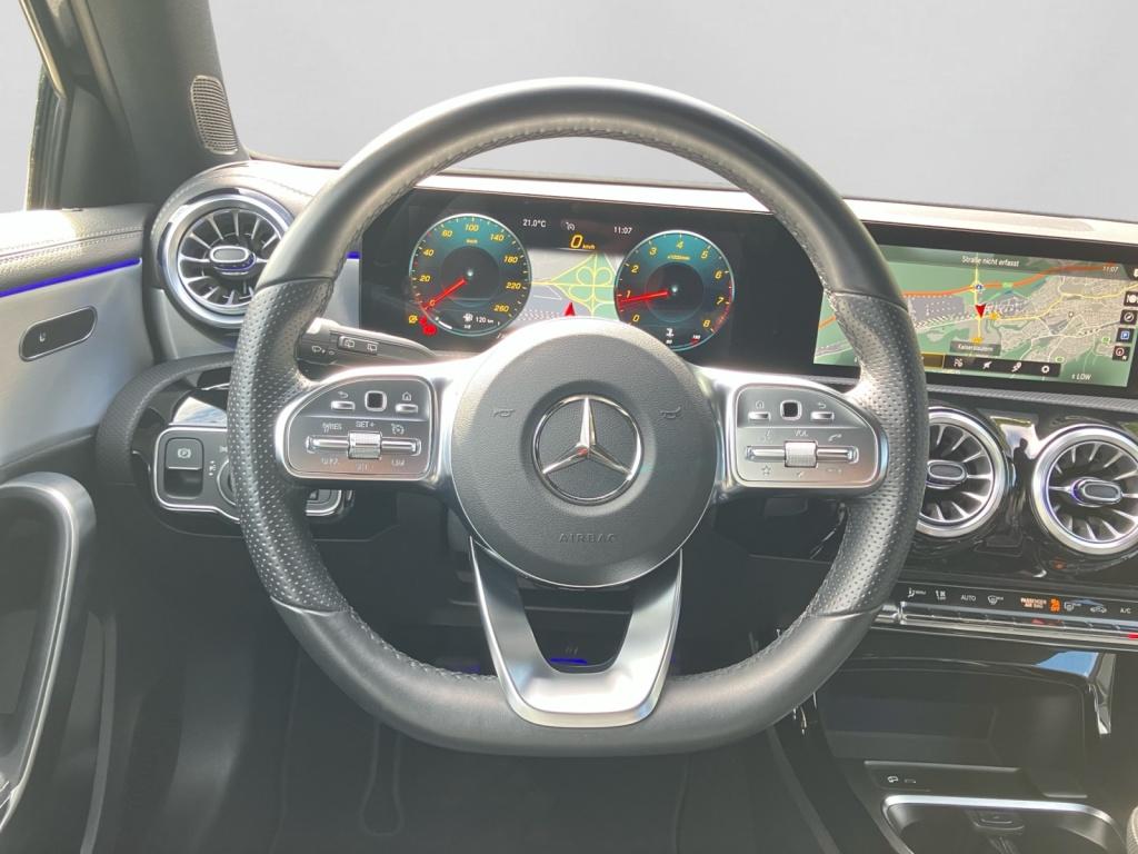 Mercedes-Benz A-Class AMG NIGHT LED AMBI TEMP KAM PDC SHZ CarPl, миниатюра 13
