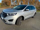 Ford Edge 2,0 l TDCi 209PS Chekheft 4x4 - silberne Ford Edge