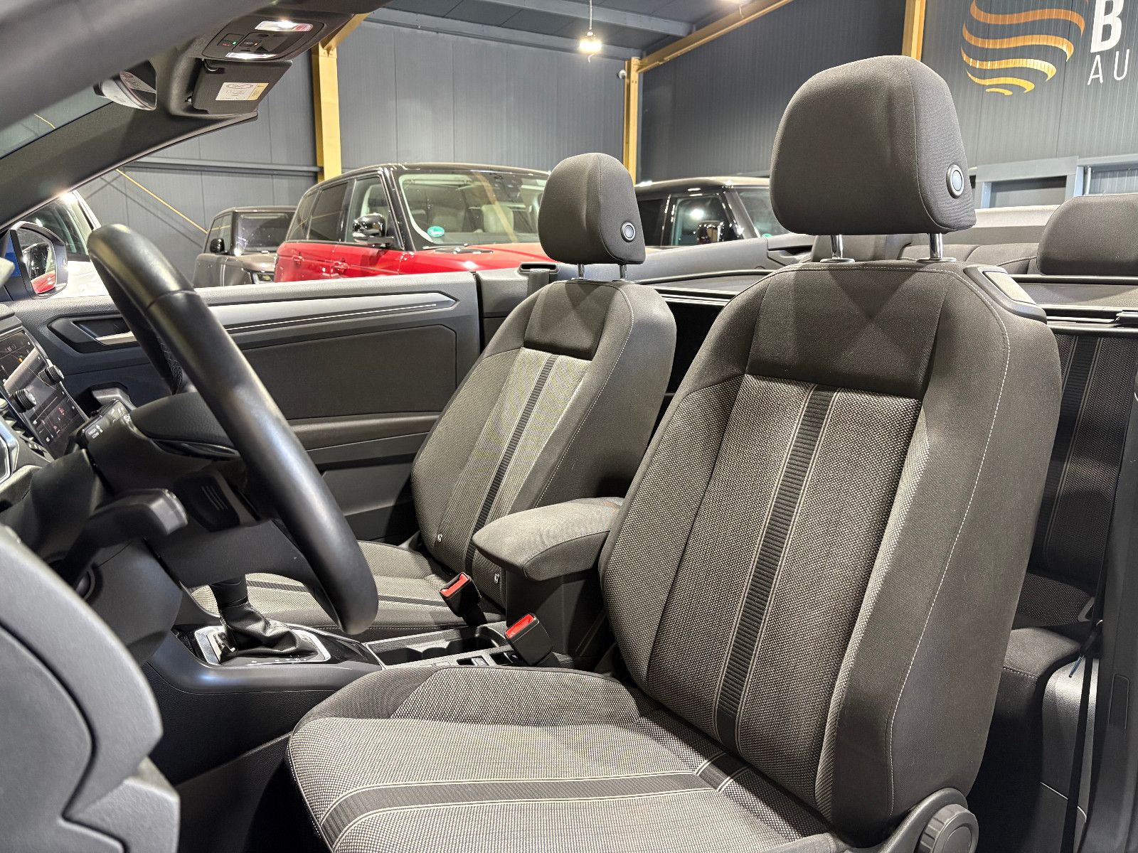 Fahrzeugabbildung Volkswagen T-Roc Cabriolet TSI/APPLE/PDC/ACC/NAVI/SHZ/TOTWI