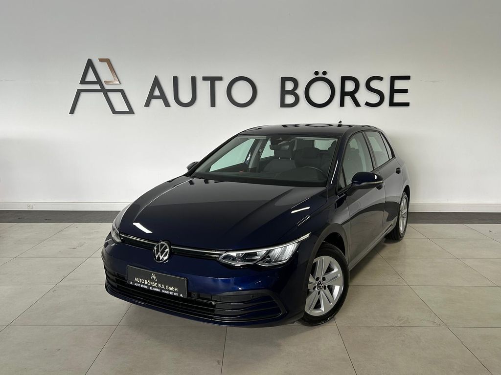 Volkswagen Golf VIII Lim DSG LIFE*NAVI*ViCo*PDC+CAM*ACC*LED - 2022