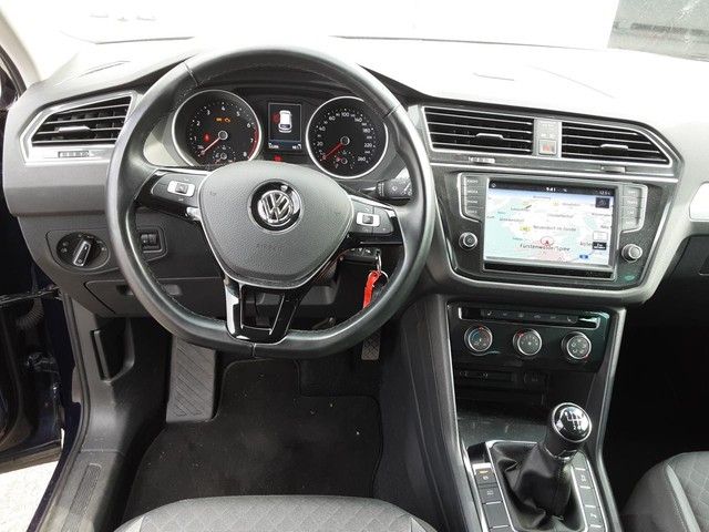 Fahrzeugabbildung Volkswagen Tiguan 1.4TSI ACT Comfortline NAVI+SITZHZ+++