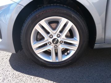KIA cee'd Sportswagon - 8