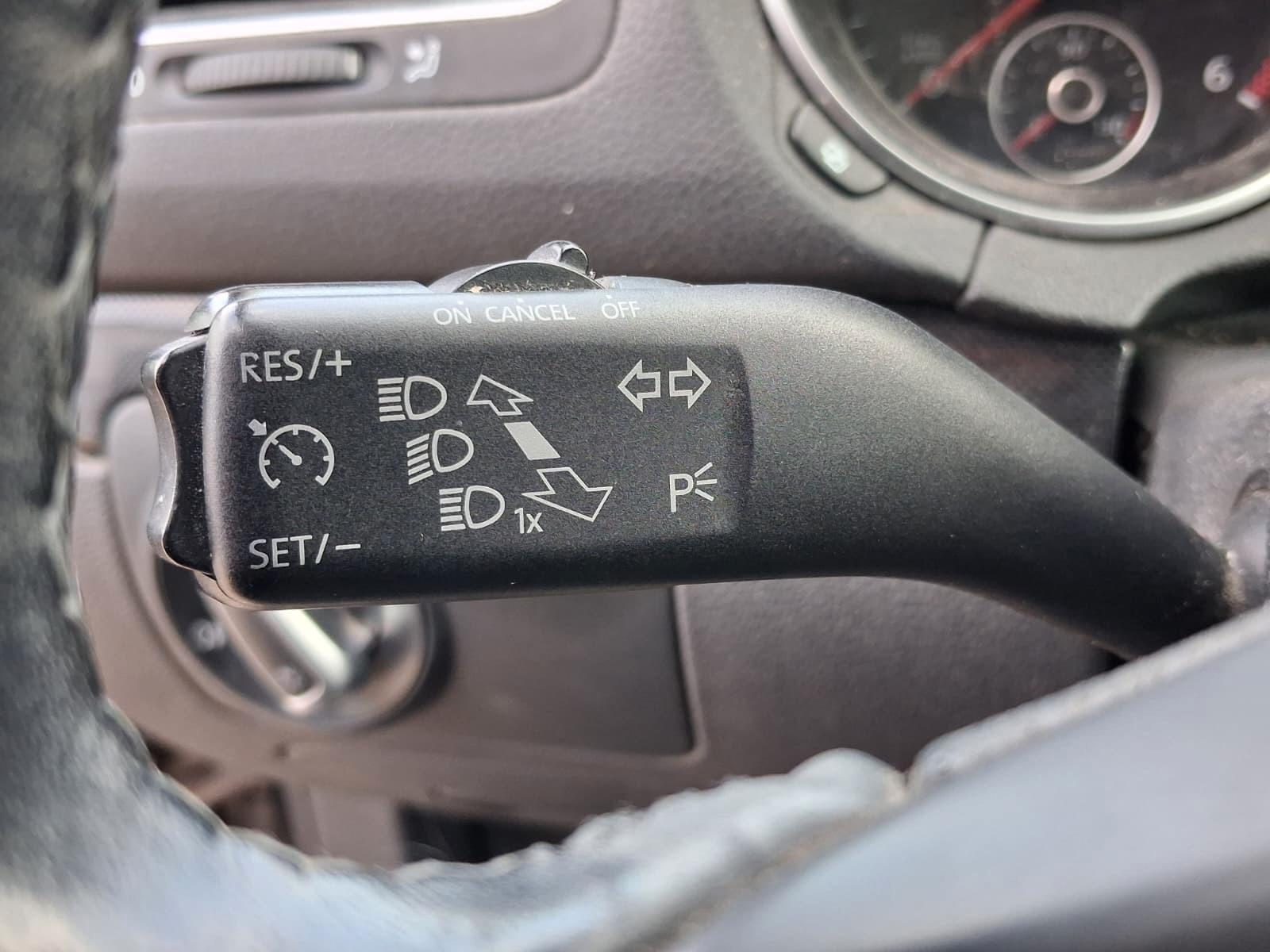 Volkswagen Golf 2011 — photo 12
