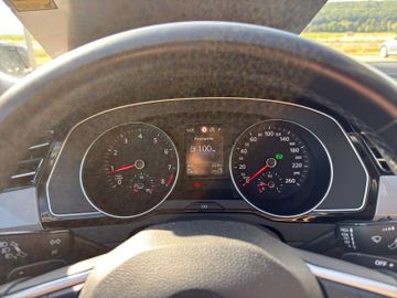 Volkswagen Passat Variant - 12