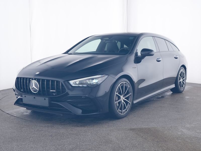 Mercedes-Benz CLA 35 AMG Shooting Brake