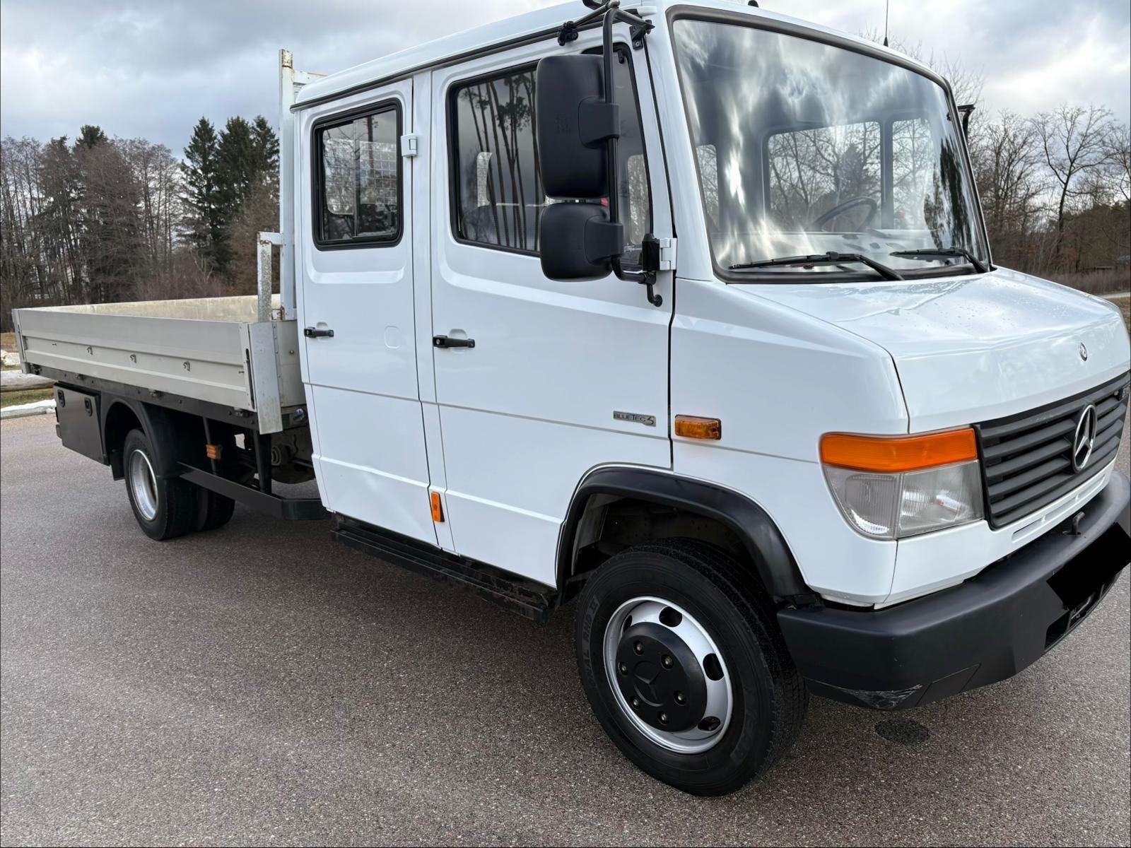 Mercedes-Benz VARIO 816 DOKA,7.SITZER,1.HAND,SEHR SAUBER