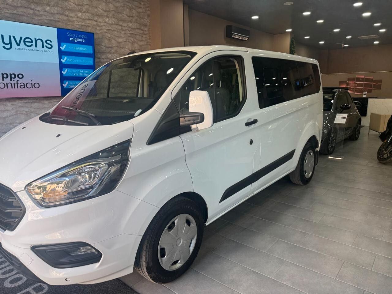 Ford Transit Custom 320 2.0 EcoBlue 130 PL Combi