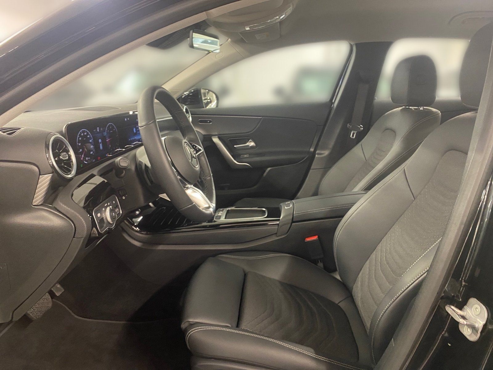 Fahrzeugabbildung Mercedes-Benz A 200 d Progressive*Distronic*Totwinke*360°*LED*