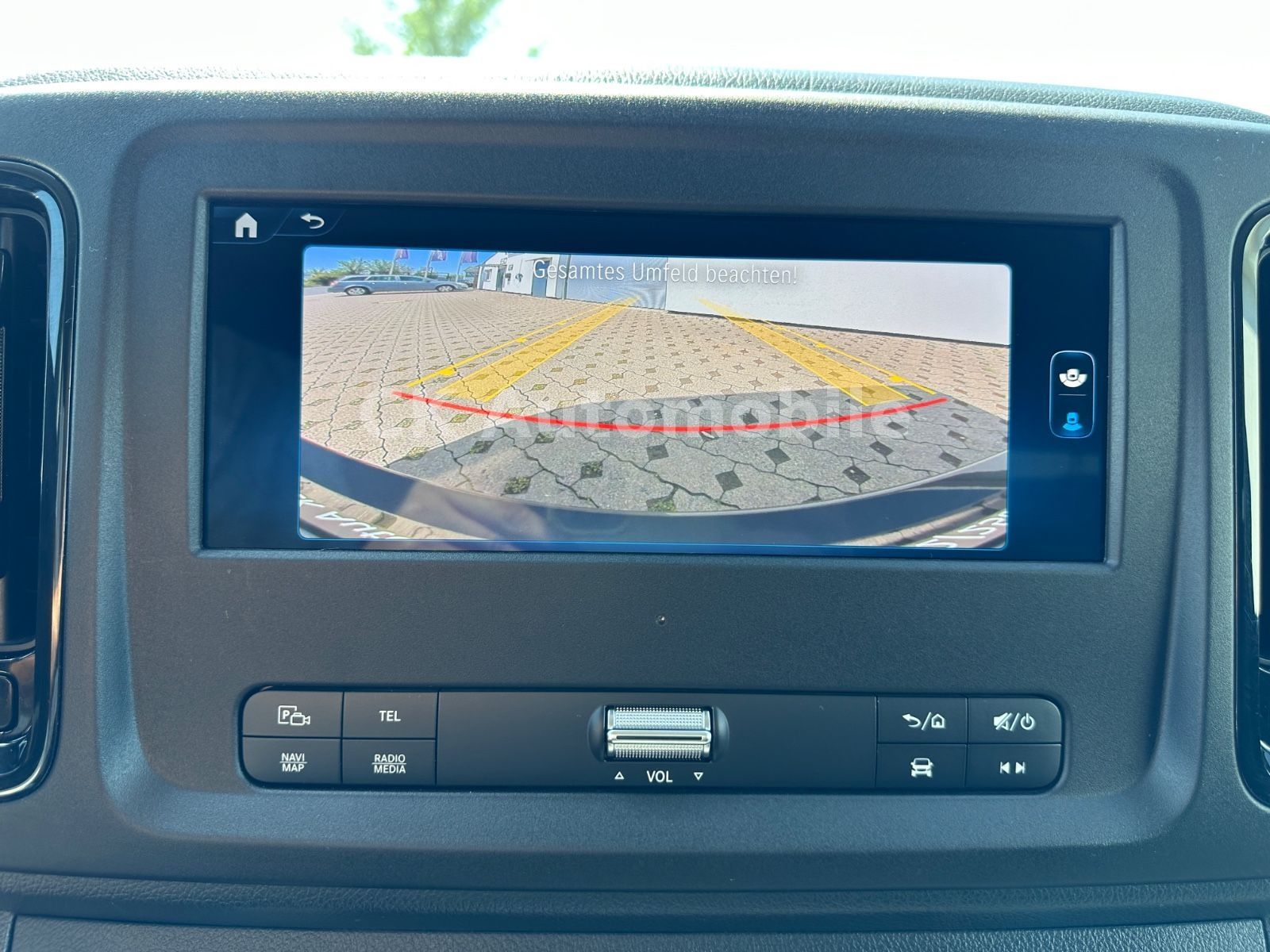 Fahrzeugabbildung Mercedes-Benz Vito Tourer 119 PRO lang/9 Sitze/Navi/LED/Kamera