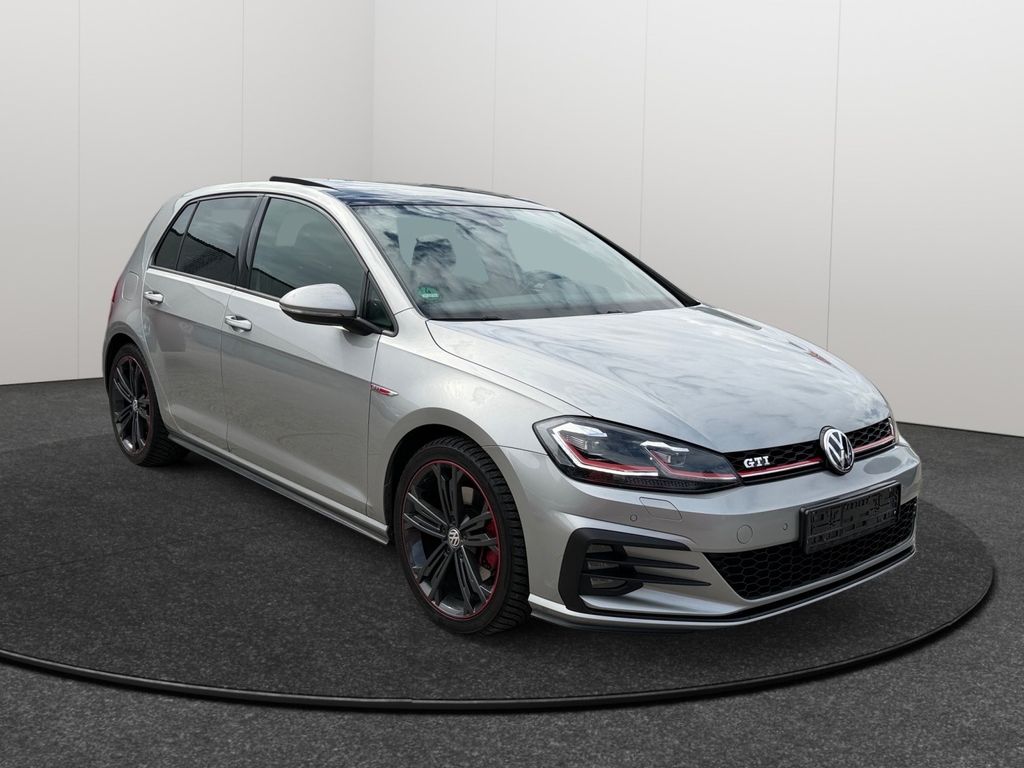 Image of Volkswagen Golf