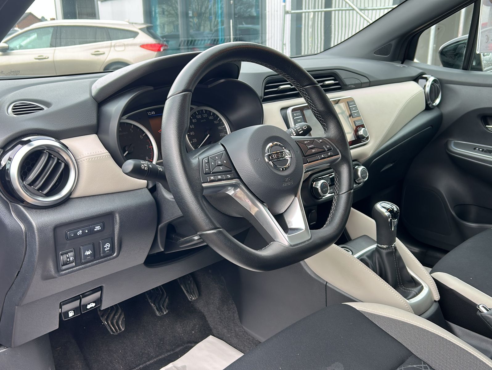 Fahrzeugabbildung Nissan Micra N-Design