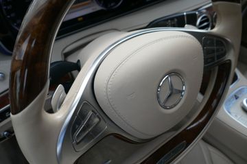 Mercedes S 500 - 12