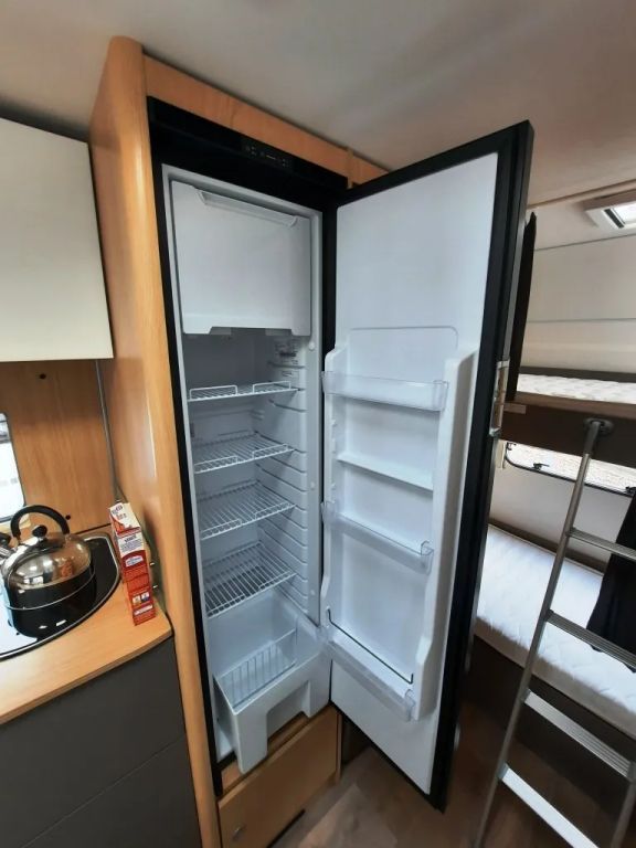 Fahrzeug Übersicht 16 Fahrzeugabbildung LMC Tandero 500 K Sparen Sie 4.230,- €