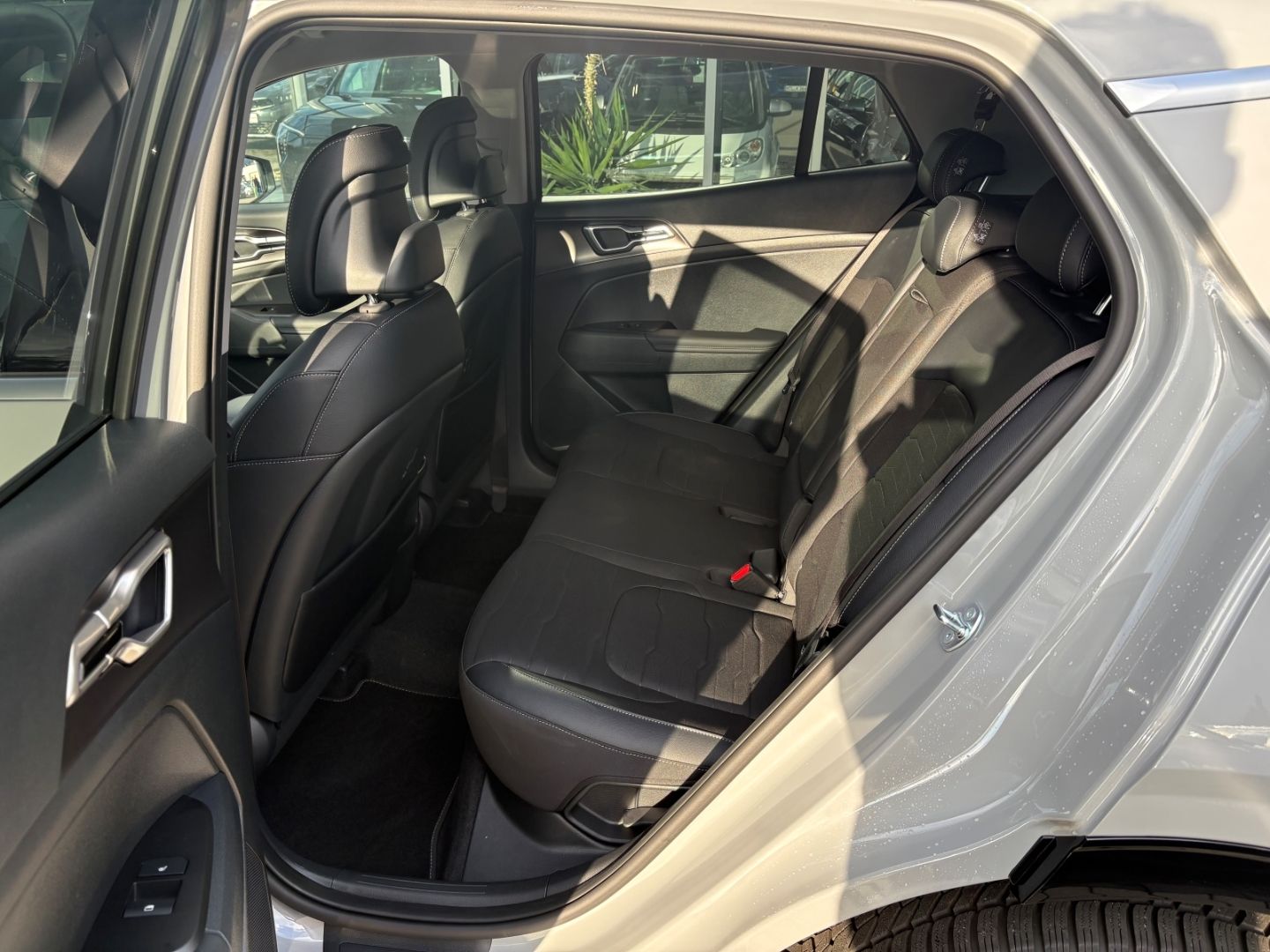 Fahrzeugabbildung Kia Sportage Spirit NotBremsAss TotWinkAss PDC v&h